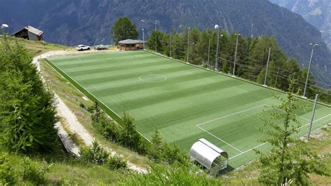 Kunstrasenplatz Gspon Staldenried VS Kleinspielfelder Zum Mieten Und