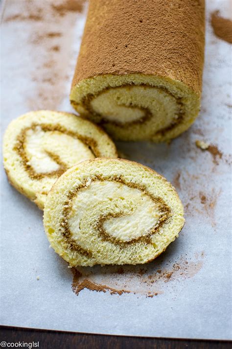 Tiramisu Cake Roll