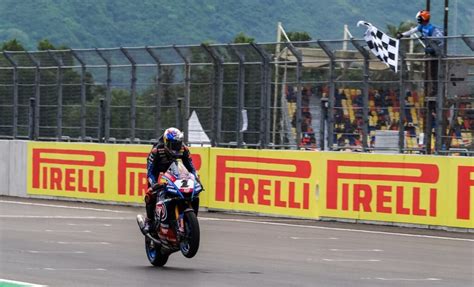 Mondiale Superbike In Indonesia Superpole E Gara A Toprak