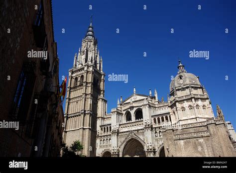 Toledo spain cathedral hi-res stock photography and images - Alamy