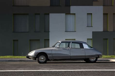 Photo Citroen Ds Berline Motorlegend