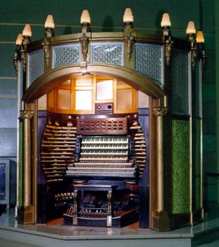 Boardwalk Hall Auditorium Organ, the largest organ in the world ...