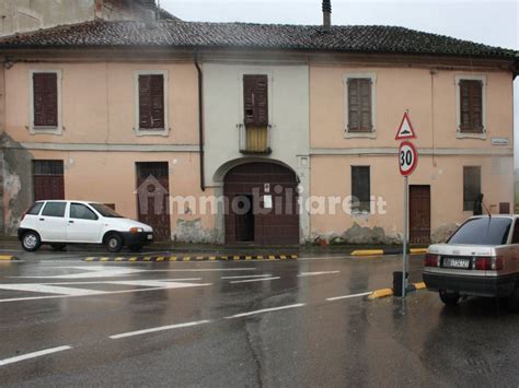 Vendita Cascina In Via Crotta D Adda Acquanegra Cremonese Da