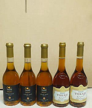 Sweet wine from Tokaji region. Buy unique objects. Now at auction for ...