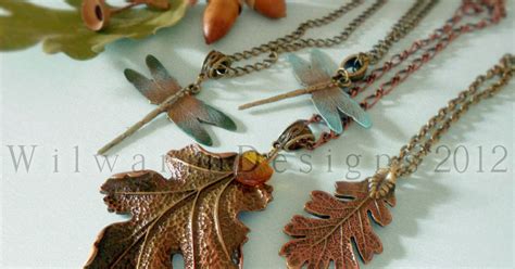 Wilwarin Designs: Welcome Fall! (plus Apple Mabon Bread recipe)