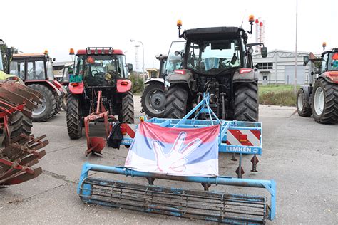 FOTO I VIDEO Drugi Dan Protesta Poljoprivrednika Uskoro Blokada