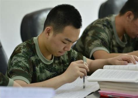 軍考疑問：年齡多少歲可以考軍校？ 每日頭條