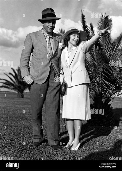 Helen Hayes with husband, Charles MacArthur, 1939 Stock Photo - Alamy