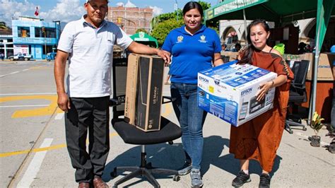 Municipalidad De Pichari Entrega Bienes En Sesi N De Uso A Alcaldes De