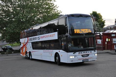 Berrys Coaches Taunton Wj Elh Tiverton Bus Statio Flickr