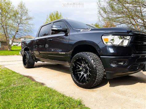 2020 Ram 1500 With 22x12 44 XF Offroad Xf 222 And 33 12 5R22 Toyo