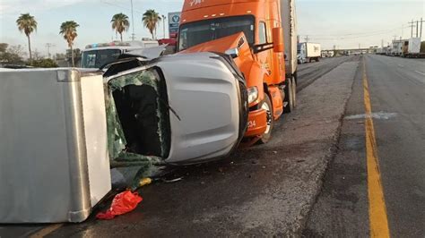 Accidente En Carretera Nacional Tráiler Se Lo Lleva De Encuentro Hay