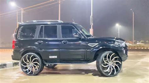 Mahindra Scorpio Black Modified