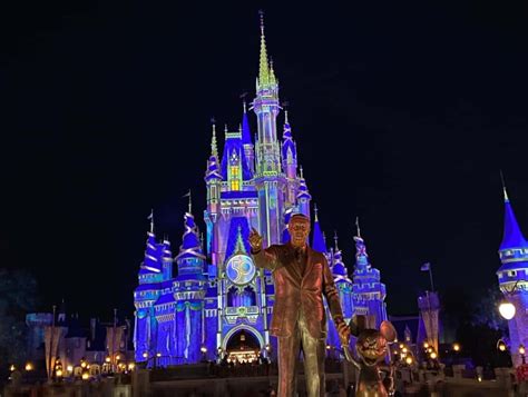 How To Explore The Disney World Resort In Orlando For Free Travel Dealz