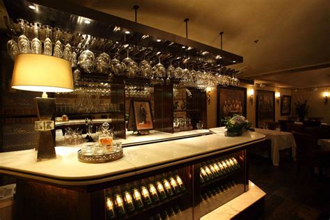 Our Gallery - Crown Wine Cellars