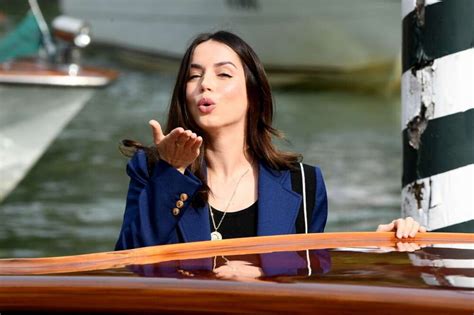 Venezia 79 Scene Hot Di Sesso Orale Con Kennedy In Blonde