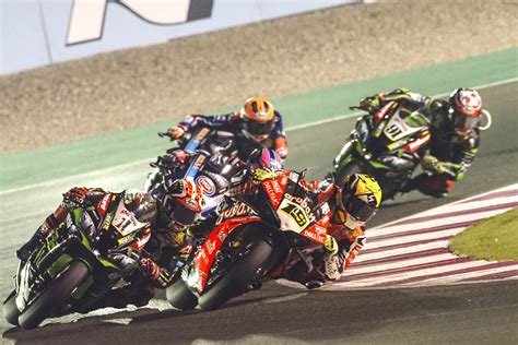 Worldsbk Hitos En La Noche De Qatar La Moto