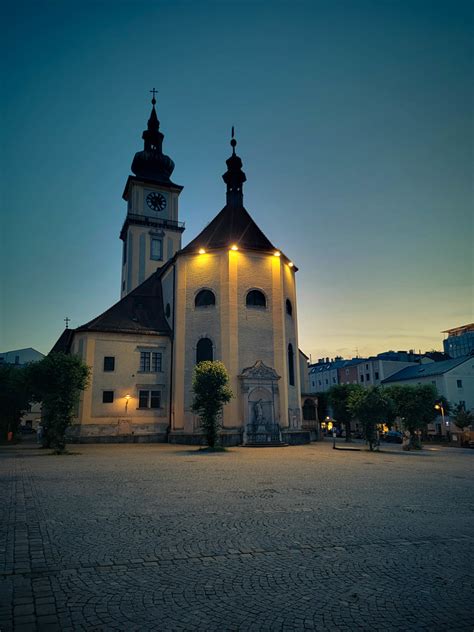 Stadtpfarrkirche Innenstadt Linz Upper Austria Austr V Kay