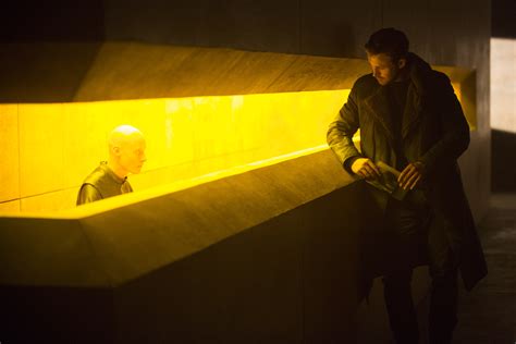 'Blade Runner 2049' DP Roger Deakins On Making Light Feel "Alive"