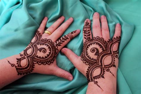 Moroccan Henna Designs And Traditions Taste Of Maroc