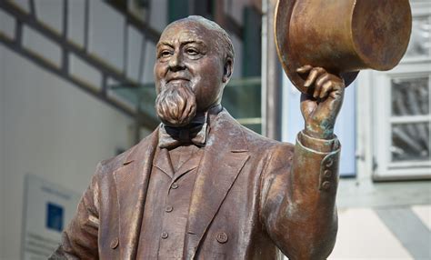 New Levi Strauss Statue Marks Museum’s 20th Anniversary - Levi Strauss ...