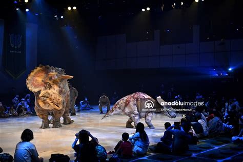 Dinosaur scenic representation life-size in Tokyo | Anadolu Images