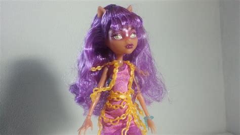 Review Monster High Clawdeen Haunted Getting Ghostly Youtube