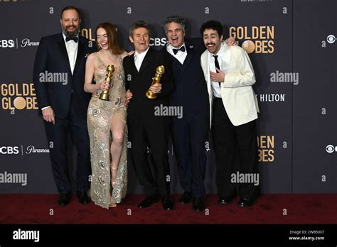 Yorgos Lanthimos Emma Stone Willem Dafoe Mark Ruffalo Und Ramy