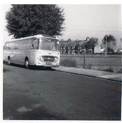 202 NNM Ford Plaxton Panorama 52 Seat 1964 With The Kings Flickr