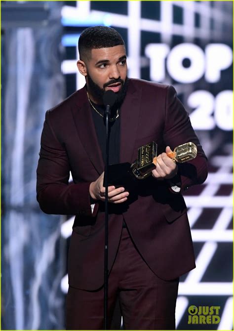 Drake Dedicates His Billboard Music Award to Arya Stark!: Photo 4280851 ...