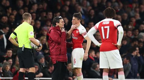 Arsenals Laurent Koscielny In Hospital With Jaw Injury After Man Utd