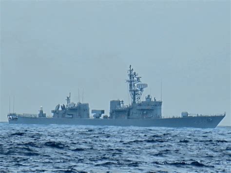 共艦挑釁「橫切」美戰艦航道 隔日現身東部海域遭日艦監控 軍事 太報 Taisounds