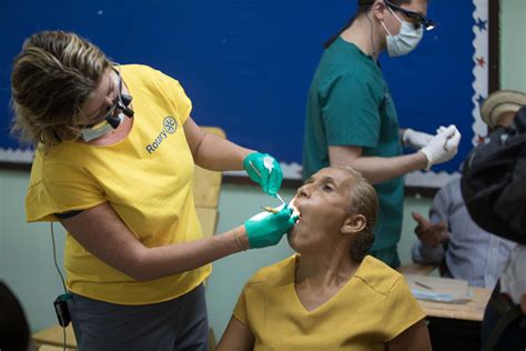 Panama 2019 - Dr. Christina Thompson DMD