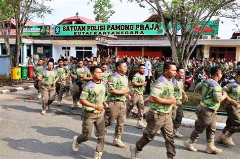 Tingkatkan Kedisiplinan Satpol PP Kukar Gelar Pembinaan Fisik