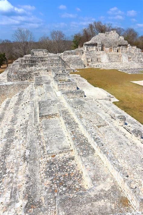 Pir Mides Mayas En Edzna Campeche M Xico Xliv Foto De Archivo Imagen