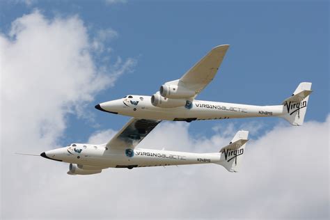 aerodynamics - What are the advantages of twin-fuselage aircraft? - Aviation Stack Exchange