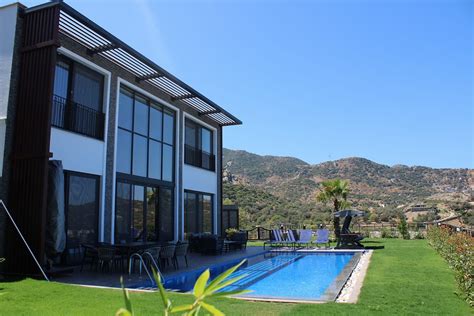 Bodrum da Yalıkavak Marina ya Yakın Deniz Manzaralı Villa