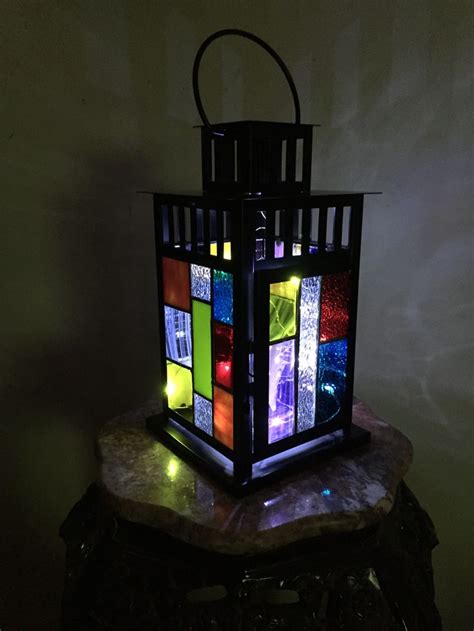 Pin by Jeanne Truman on Stained glass | Stained glass lamps, Stained ...