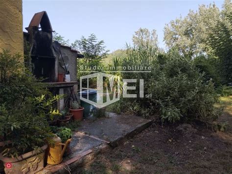 Trilocali Con Giardino In Vendita A Crespina Lorenzana Casa It