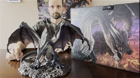 Monster Hunter Fatalis Statue Review