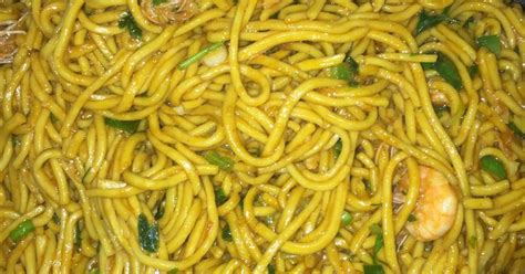 Resep Mie Kuning Goreng Simple Oleh Nilfa Yudrika Cookpad