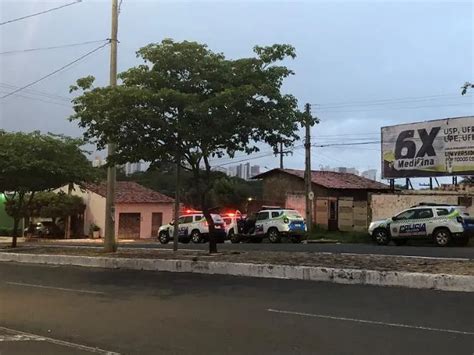 Homem Baleado Pr Ximo Ponte Estaiada Ap S Suposta Tentativa De