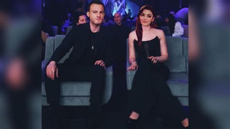 Hande Erçele Kerem Bürsin çifdi birlikde törene katıldılar