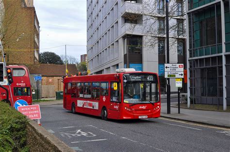 Transport UK Route 433 YY64YJM 8830 EnviroTrident Flickr