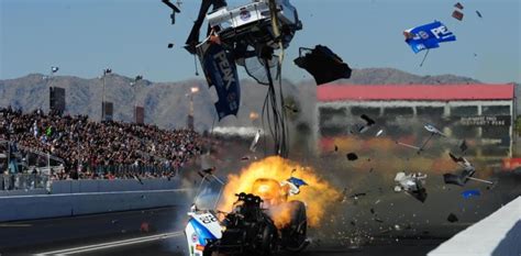 Video Espectacular Accidente En Una Carrera De Nhra Carburando