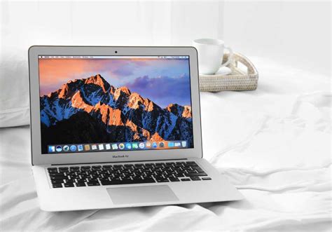 7 Rekomendasi Macbook Bekas Paling Layak Di Tahun 2024