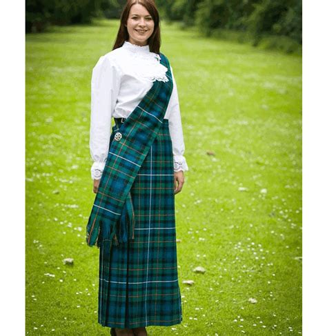 Beautiful Tartan Skirt Outfit For At Kilt Home