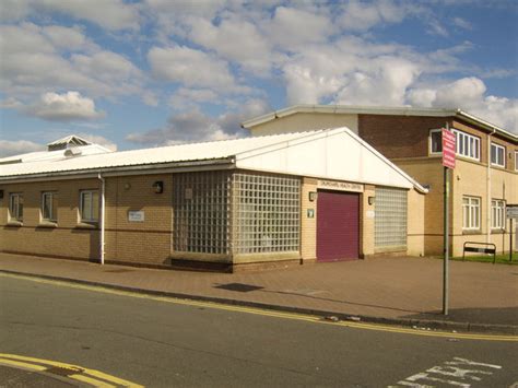 Drumchapel Health Centre © Stephen Sweeney Geograph Britain And Ireland