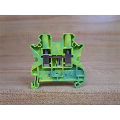 Schneider Electric Nsytrv Pe Terminal Block Pack Of New No Box