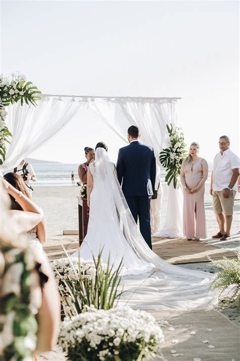 Beach Elopement Weddings In Scotland Wild Hearts Elopements